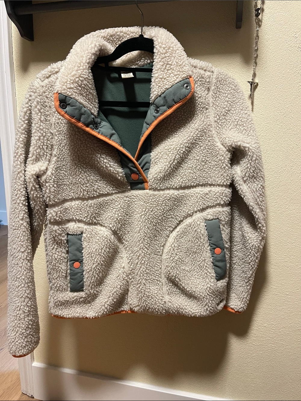 L.L. Bean Cream Sherpa Pullover Jacket with Green and Orange Trim
